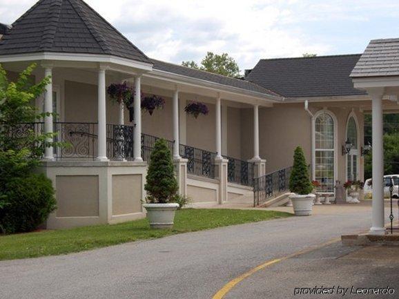 Inn At Arbor Ridge Hotel And Conference Center Hopewell Junction Экстерьер фото